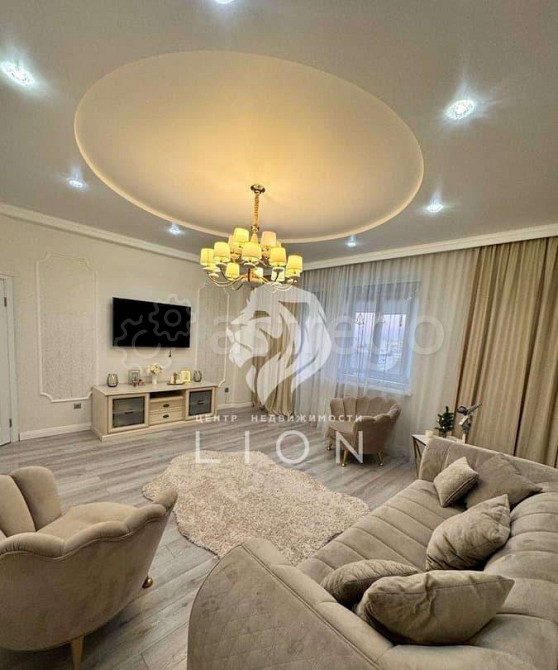 3-комн. квартира, 93 м2, 7/10 эт. Белгород - изображение 1