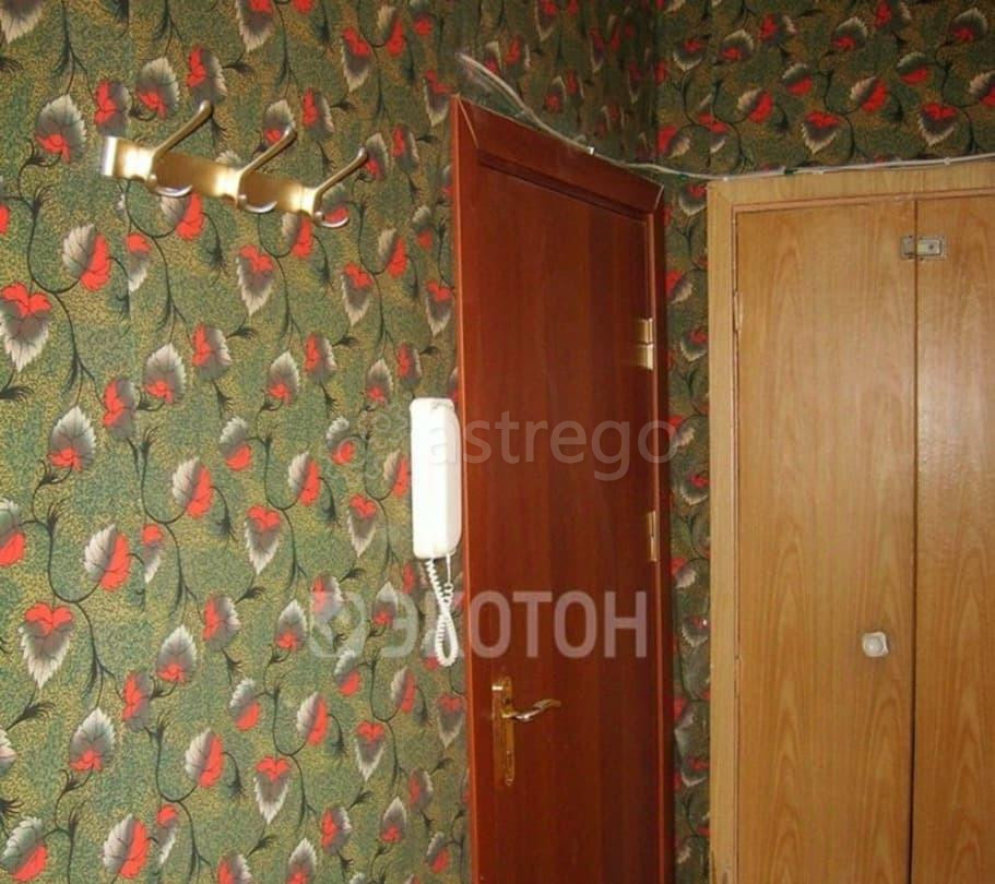 Комната, 18 м2, 2/9 эт. Санкт-Петербург - изображение 4