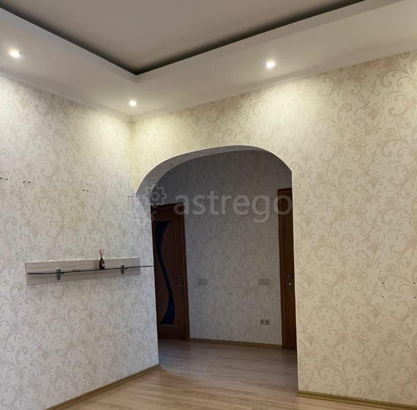 2-комн. квартира, 84 м2, 3/5 эт. Красноярск - изображение 3