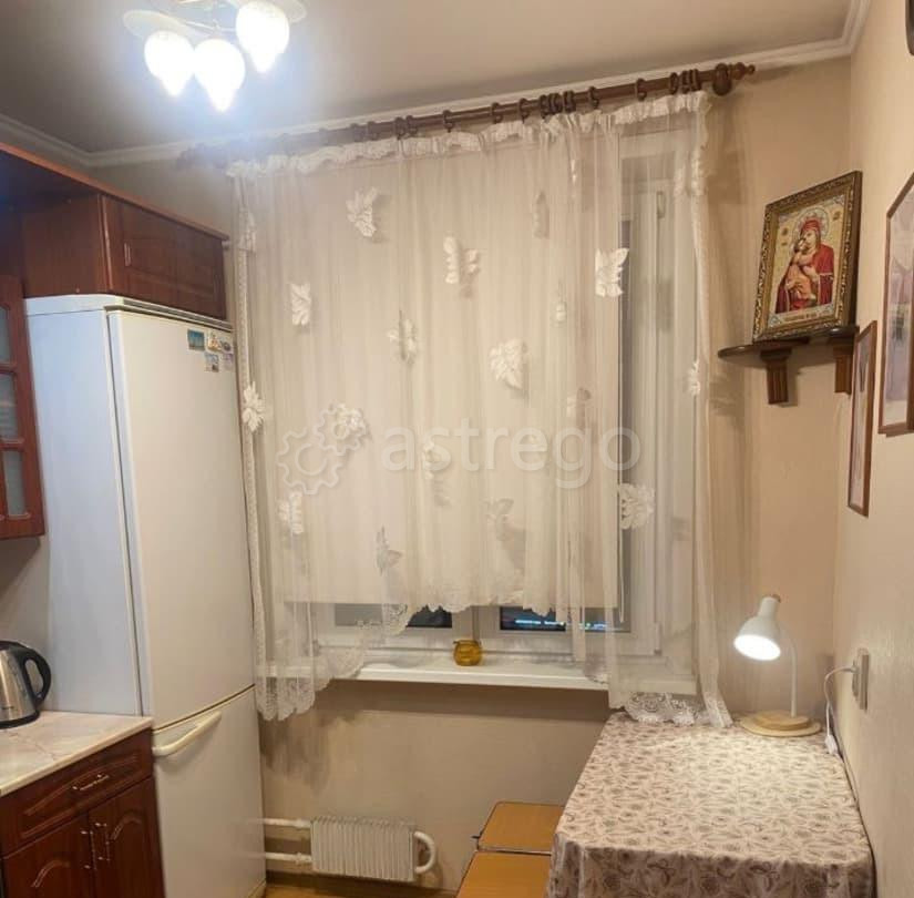 2-комн. квартира, 46 м2, 12/12 эт. Дзержинский - изображение 3