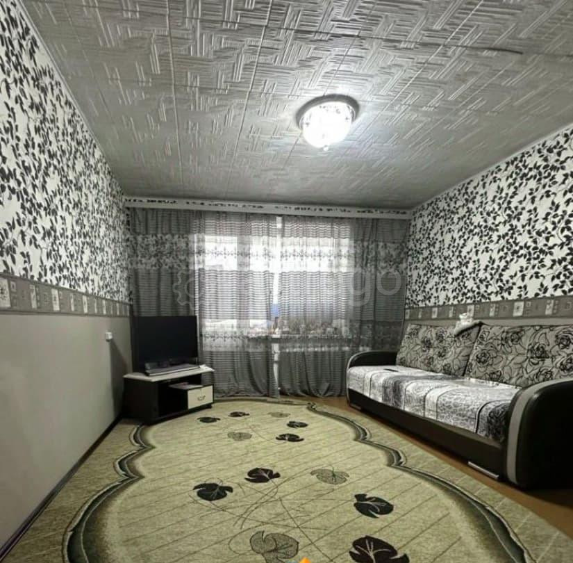 3-комн. квартира, 62 м2, 5/5 эт. Белогорск - изображение 1