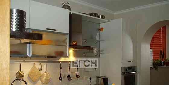 2-комн. квартира, 79.4 м2, 13/15 эт. Дзержинский