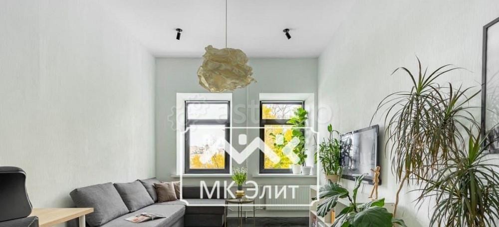 4-комн. квартира, 102 м2, 3/3 эт. Санкт-Петербург - изображение 1