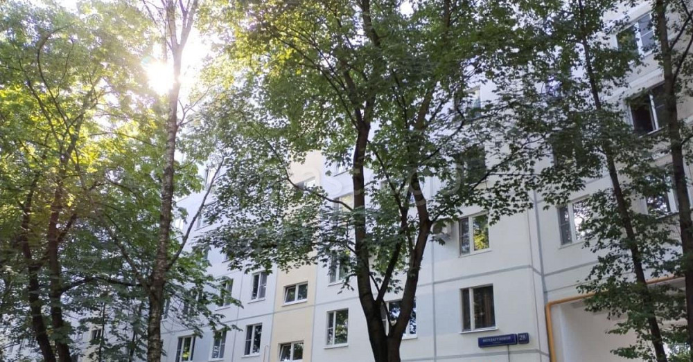 Комната, 9 м2, 1/9 эт. Москва - изображение 1