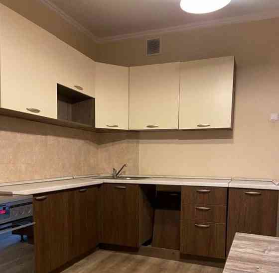 4-комн. квартира, 100 м2, 3/16 эт. Москва