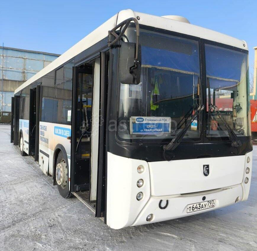 Автобус НЕФАЗ 5299, б/у, пробег 301 194 км, 2017 Москва - изображение 1