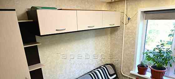 Комната, 11.8 м2, 1/5 эт. Красноярск