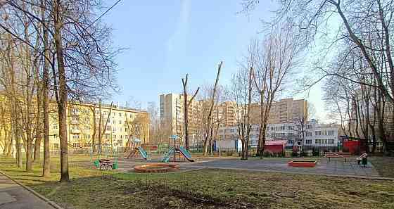 Комната, 12.7 м2, 1/8 эт. Москва