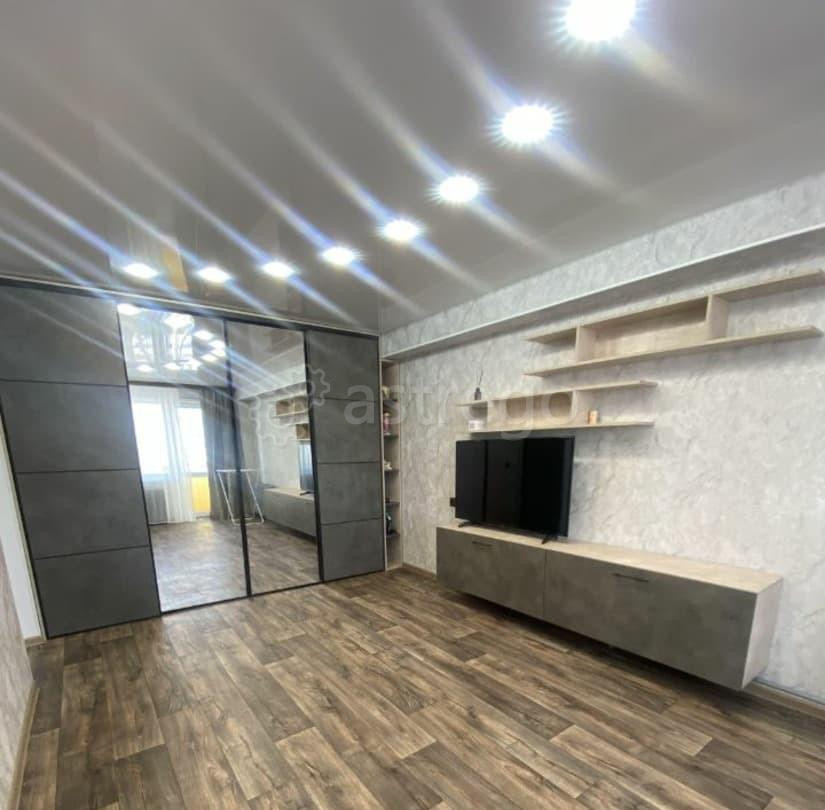 1-комн. квартира, 32 м2, 5/5 эт. Белогорск - изображение 2