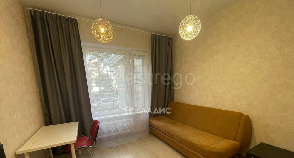 Комната, 12.1 м2, 1/17 эт. Москва - изображение 1