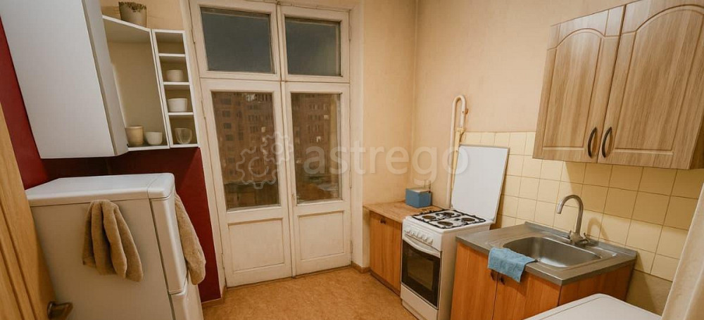 Комната, 17 м2, 8/8 эт. Москва - изображение 2