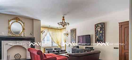 4-комн. квартира, 165.4 м2, 2/8 эт. Санкт-Петербург