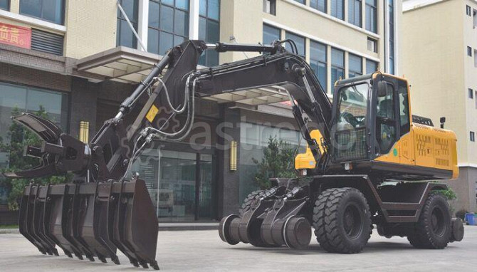 Экскаватор RRE15W на комбинированном ходу Санкт-Петербург - изображение 1