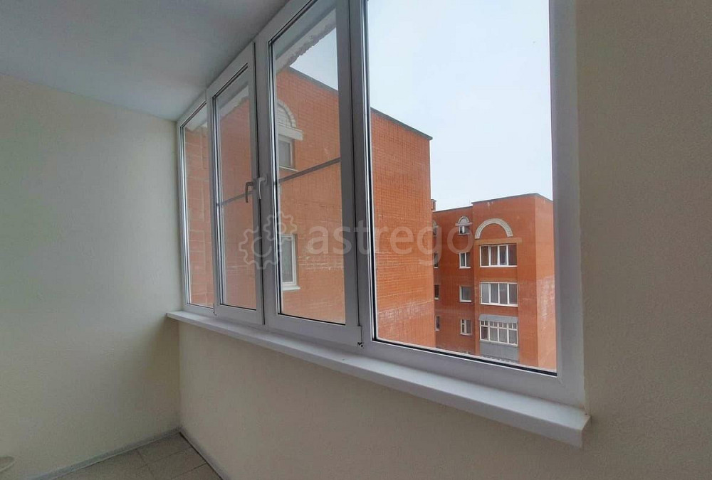 2-комн. квартира, 66 м2, 5/5 эт. Старый Оскол - изображение 2