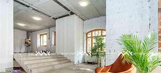 5-комн. квартира, 285.5 м2, 4/4 эт. Санкт-Петербург