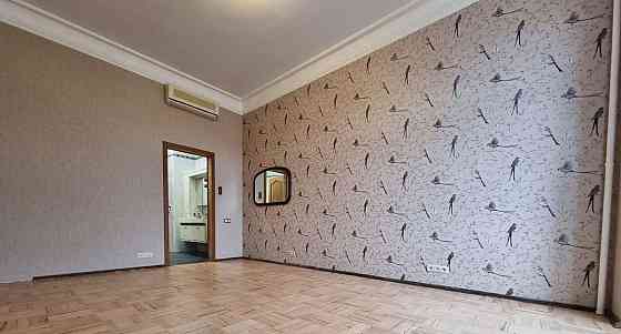 5-комн. квартира, 175 м2, 4/6 эт. Санкт-Петербург