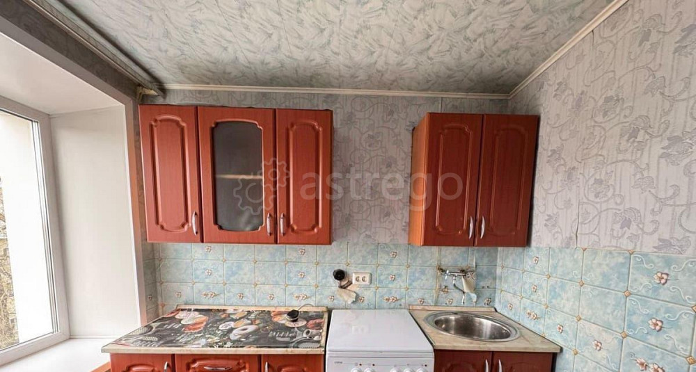 3-комн. квартира, 41 м2, 4/4 эт. Рубцовск - изображение 1