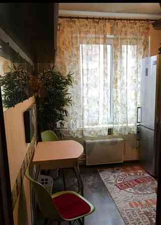 1-комн. квартира, 33 м2, 3/9 эт. Москва