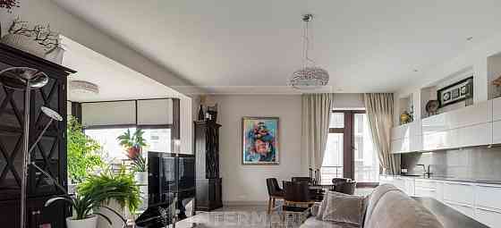 4-комн. квартира, 140 м2, 6/8 эт. Москва