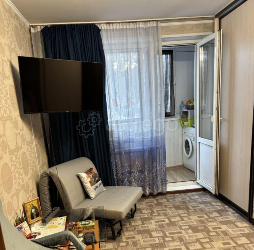 Комната, 62.8 м2, 1/12 эт. Москва - изображение 1