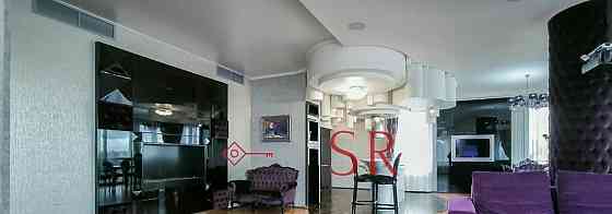 4-комн. квартира, 196 м2, 5/5 эт. Санкт-Петербург