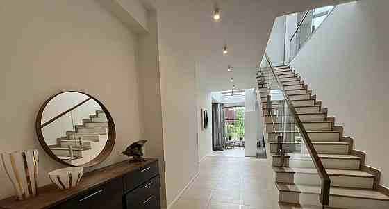 Дом, 420 м2, 4 сотки, 2 эт. Красногорск