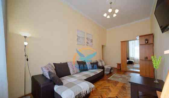 2-комн. квартира, 80 м2, 4/4 эт. Санкт-Петербург