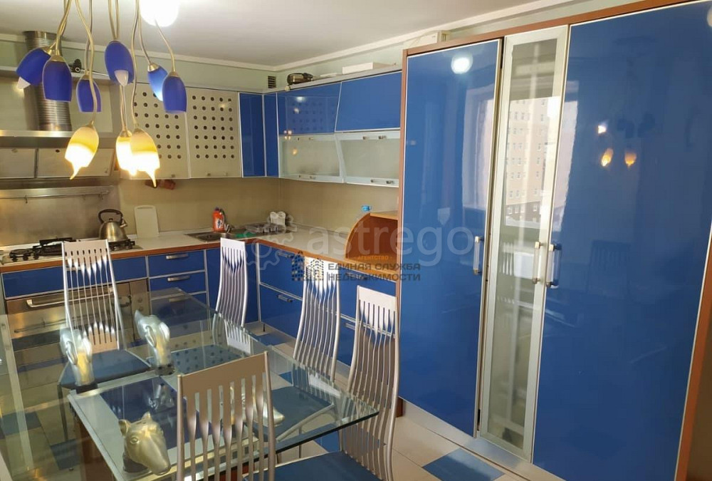 3-комн. квартира, 118 м2, 6/10 эт. Уфа - изображение 1