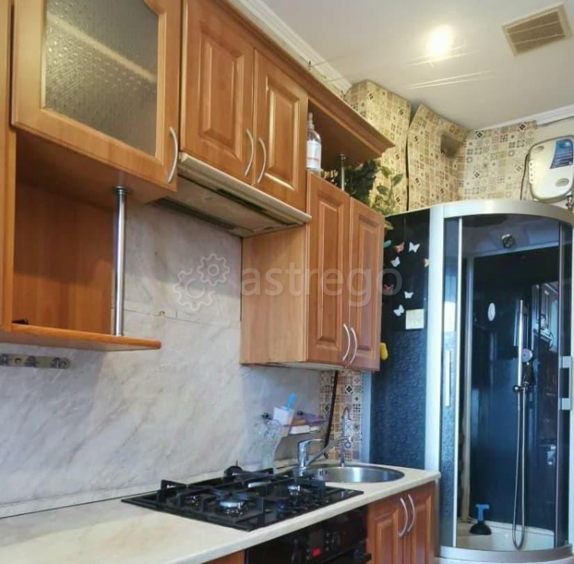 4-комн. квартира, 64.4 м2, 1/3 эт. Санкт-Петербург - изображение 3
