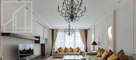 5-комн. квартира, 220 м2, 3/8 эт. Москва