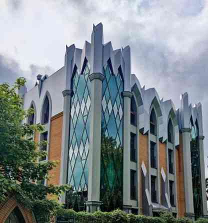 4-комн. квартира, 206 м2, 4/5 эт. Санкт-Петербург