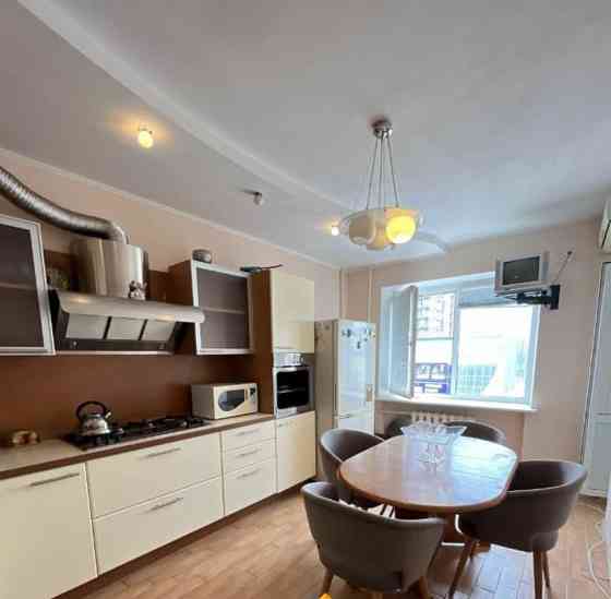 3-комн. квартира, 120 м2, 4/7 эт. Астрахань