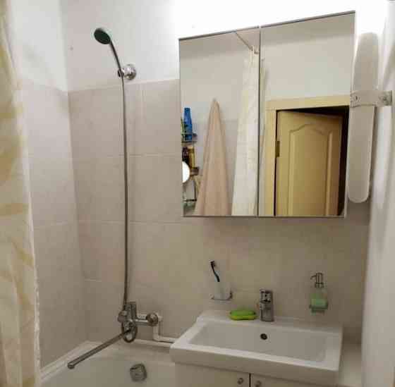 Комната, 12 м2, 3/9 эт. Москва