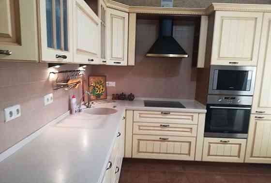 3-комн. квартира, 105 м2, 4/9 эт. Старый Оскол