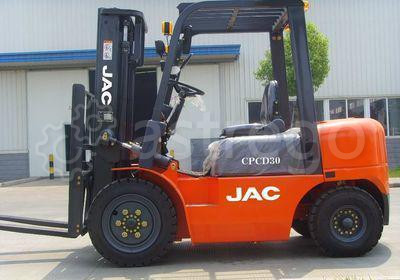 Вилочный погрузчик JAC CPCD35, грузоподъемность 3500 кг, дизельный/бензиновый двигатель Уфа - изображение 1
