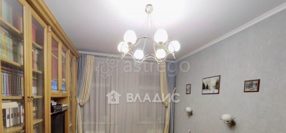 4-комн. квартира, 91 м2, 4/4 эт. Санкт-Петербург - изображение 1
