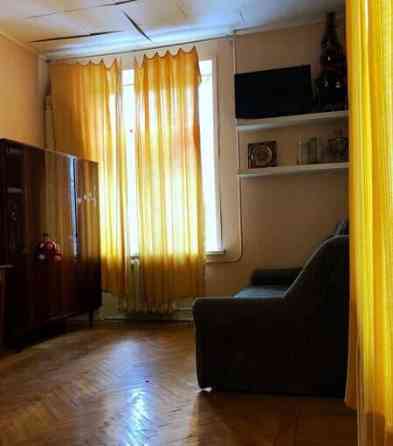3-комн. квартира, 72.7 м2, 2/5 эт. Москва