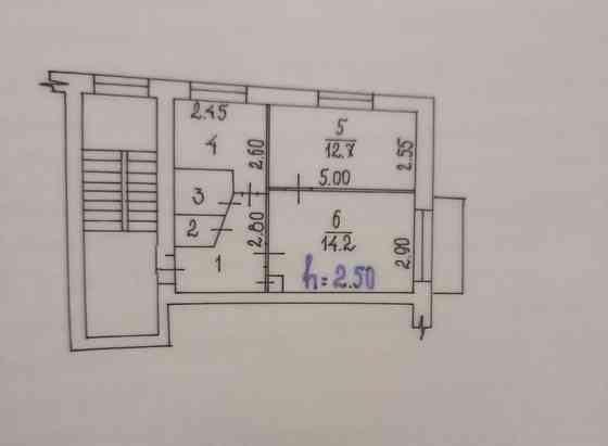 2-комн. квартира, 41 м2, 2/5 эт. Канск