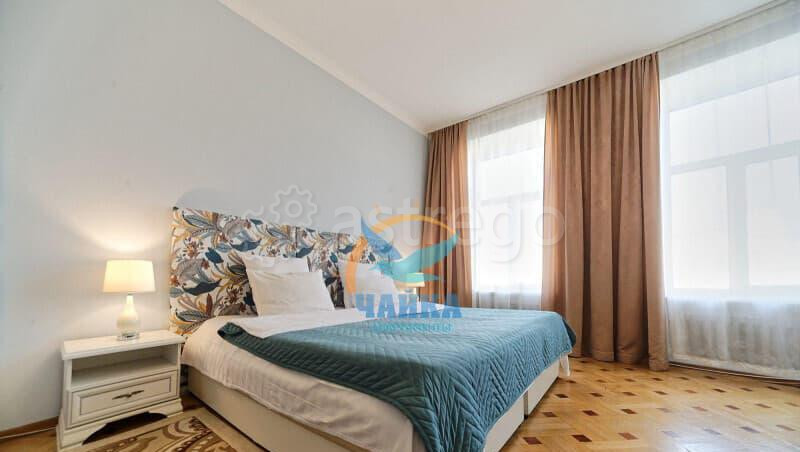 3-комн. квартира, 120 м2, 4/5 эт. Санкт-Петербург - изображение 3