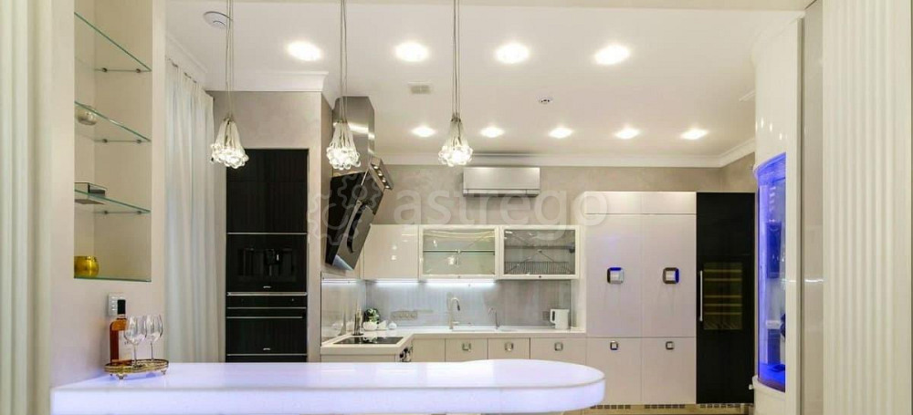 4-комн. квартира, 180 м2, 2/5 эт. Москва - изображение 3