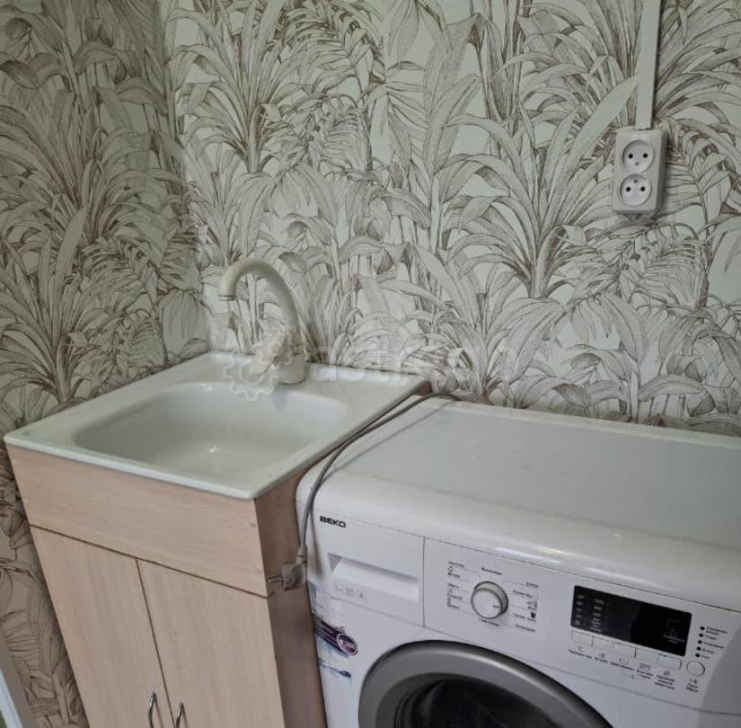 Студия, 12 м2, 3/5 эт. Бийск - изображение 1