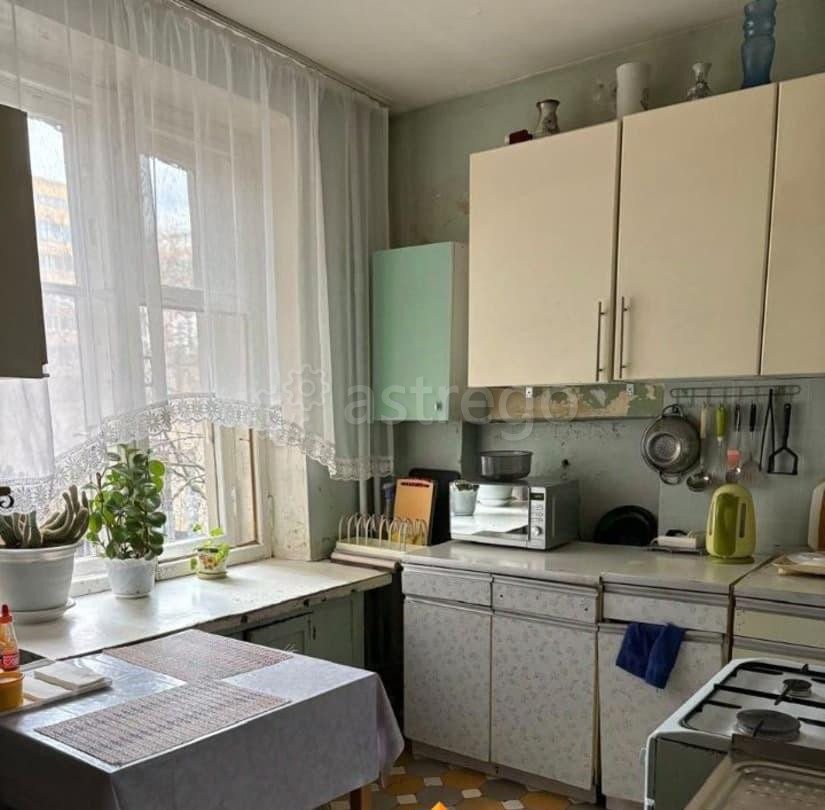 Комната, 40 м2, 2/6 эт. Москва - изображение 3
