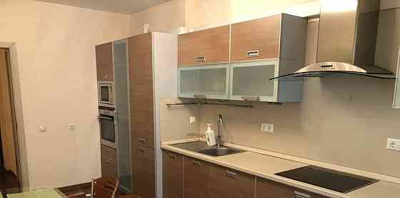 2-комн. квартира, 69 м2, 4/8 эт. Красноярск