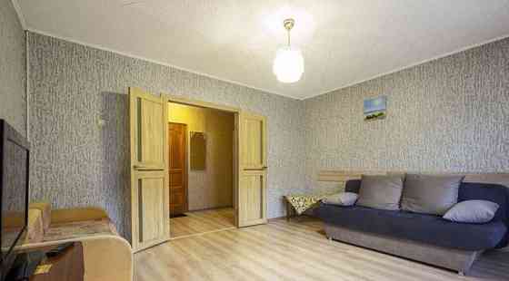 2-комн. квартира, 48 м2, 1/10 эт. Красноярск