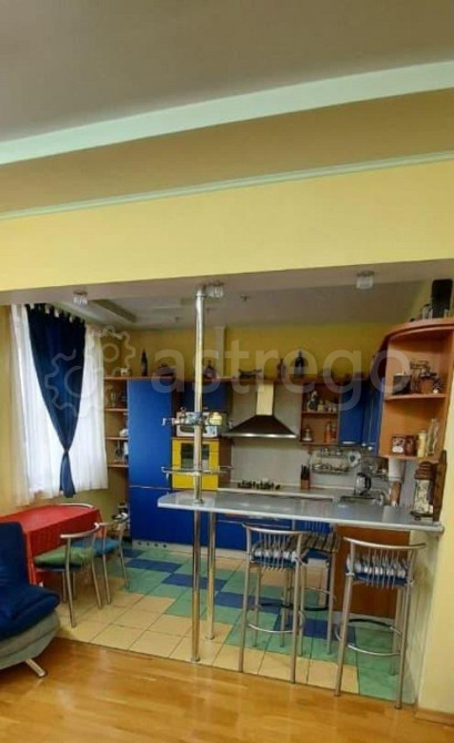 4-комн. квартира, 103 м2, 5/5 эт. Октябрьский - изображение 1