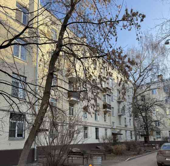 Комната, 14.9 м2, 2/5 эт. Москва