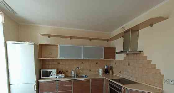 2-комн. квартира, 70 м2, 11/16 эт. Красноярск