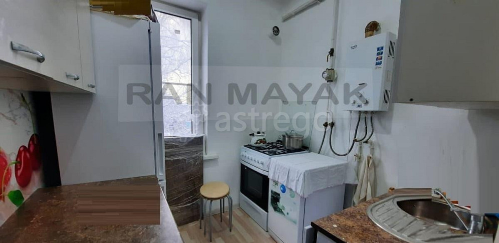 5-комн. квартира, 85 м, 2/2 эт. Майкоп - изображение 3