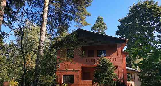 Коттедж, 360 м2, 13.1 сотки, 3 эт. Пушкино