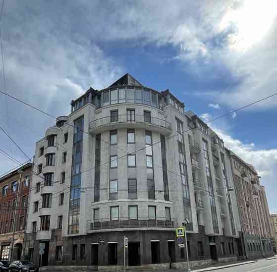 3-комн. квартира, 110 м2, 5/8 эт. Санкт-Петербург